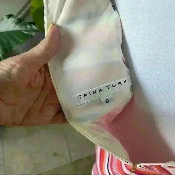 Trina Turk Sheath Dress Size 8 Halter/Racerback Pink Coral Stripes Party Shower - Picture 6 of 8